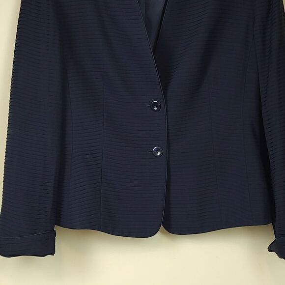 Talbot's Silk Mini Shutter Pleat Collarless Blazer/Jacket in Navy Blue Size 8 - Picture 6 of 12